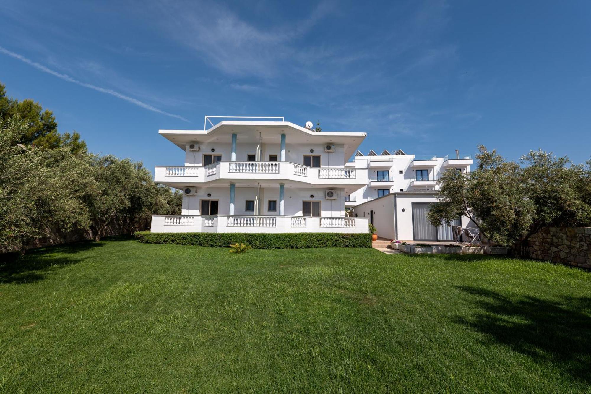 Apartment Vasili