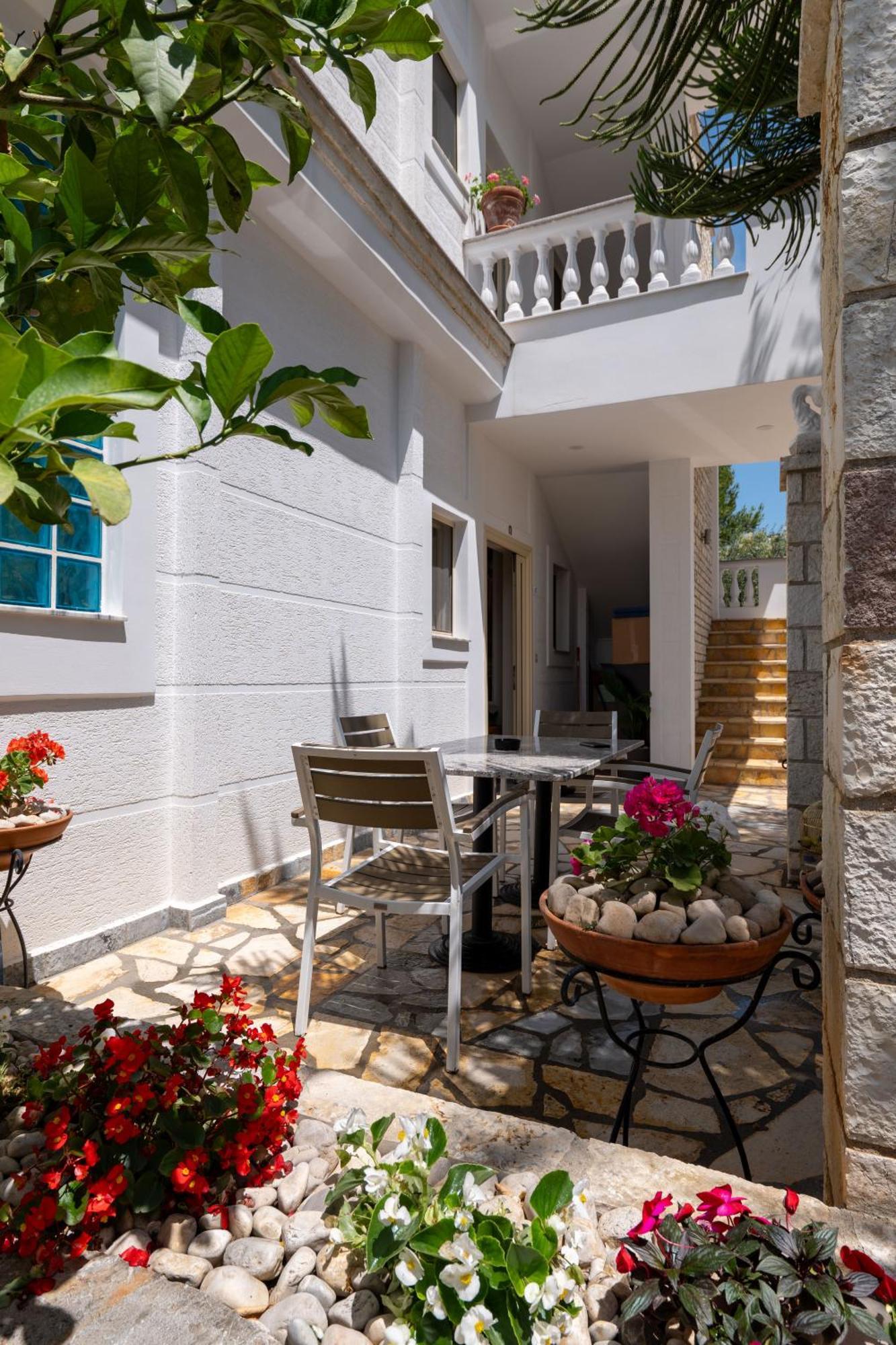 Vasili Apartment Ksamil