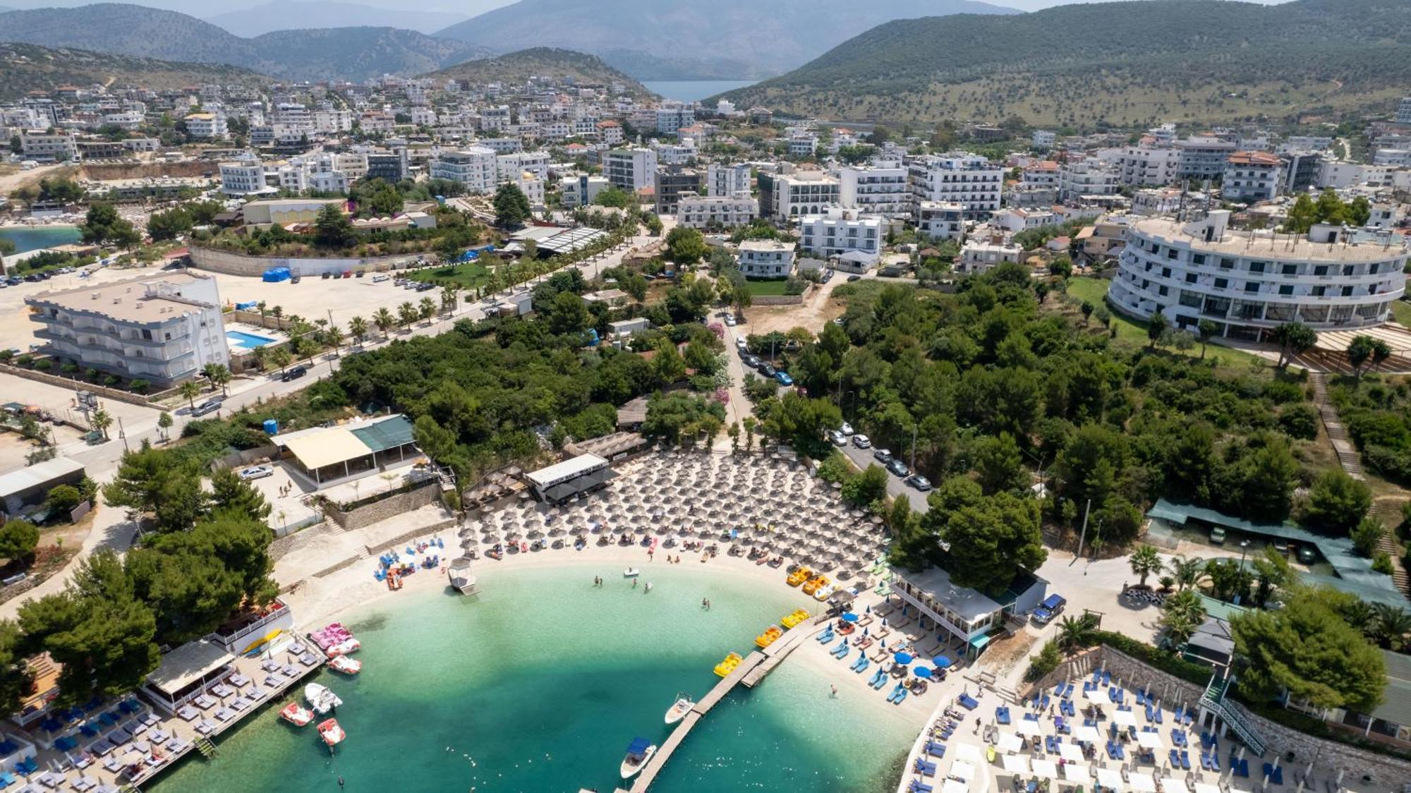 Vasili Apartment Ksamil